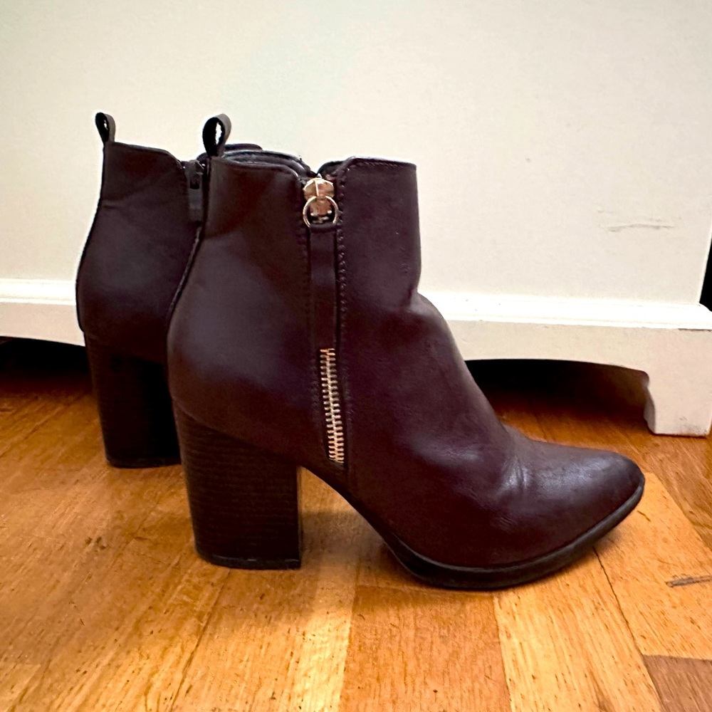 Ankle booties
